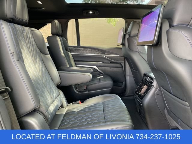 2025 Cadillac ESCALADE IQ Sport 1