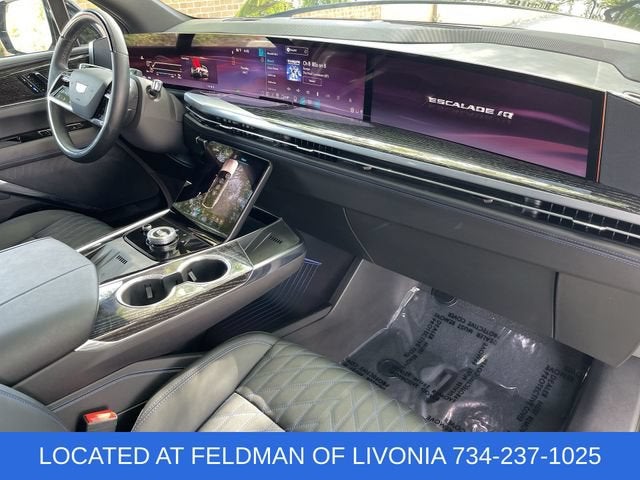 2025 Cadillac ESCALADE IQ Sport 1
