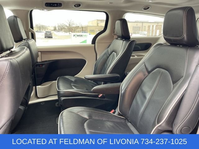 2023 Chrysler Pacifica Hybrid Limited