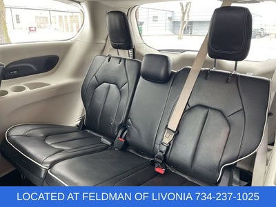 2023 Chrysler Pacifica Hybrid Limited