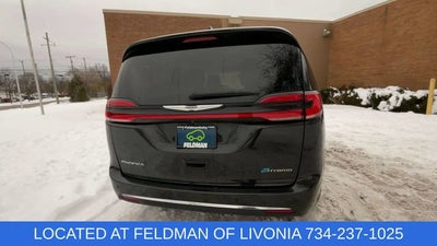 2023 Chrysler Pacifica Hybrid Limited