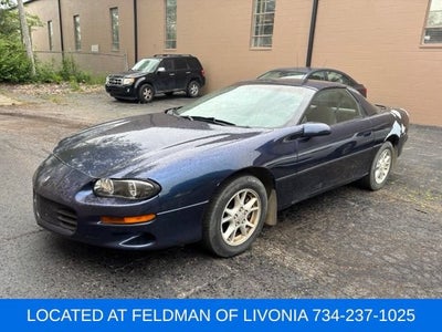 2001 Chevrolet Camaro Base