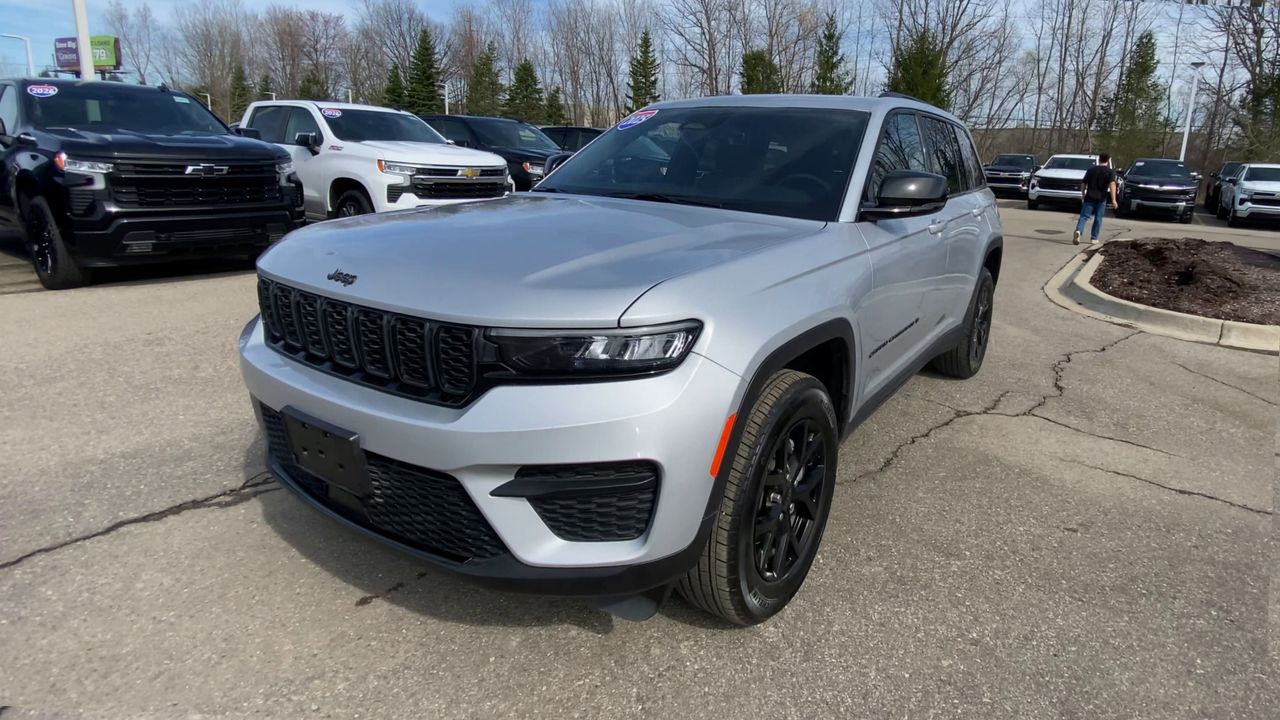 2025 Jeep Grand Cherokee Altitude
