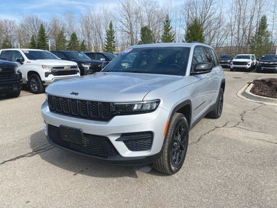 2025 Jeep Grand Cherokee Altitude