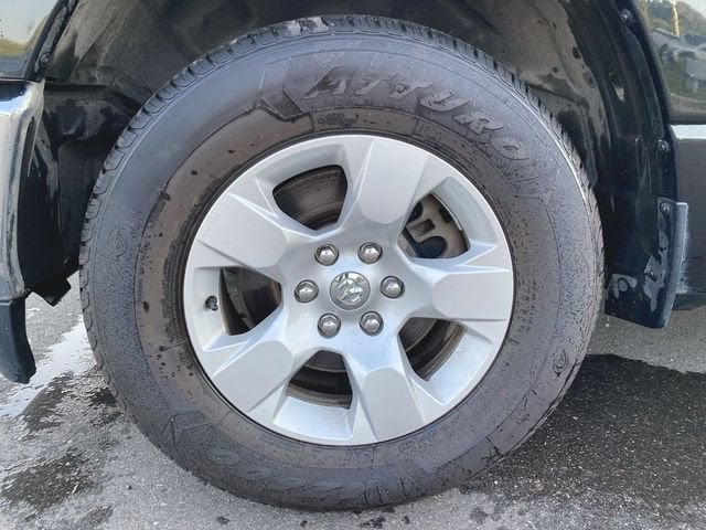 2022 RAM 1500 Big Horn Crew Cab 4x4 5'7" Box