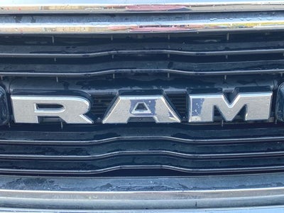 2022 RAM 1500 Big Horn Crew Cab 4x4 5'7" Box