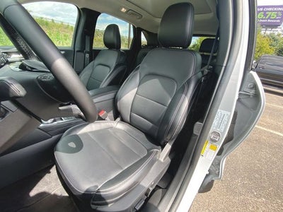 2025 Ford Escape Platinum