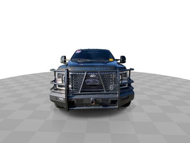 2022 Ford F-450 Limited