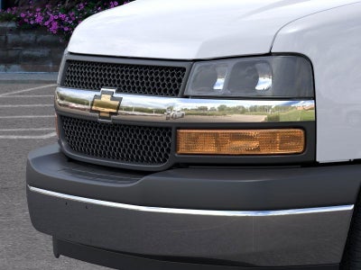 2026 Chevrolet Express Passenger 1LT