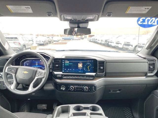 2023 Chevrolet Silverado 1500 LT (2FL)