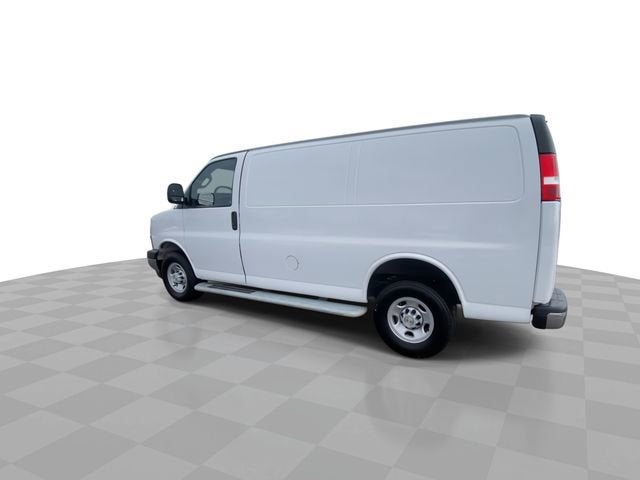 2024 Chevrolet Express Cargo 2500 WT