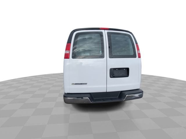 2024 Chevrolet Express Cargo 2500 WT