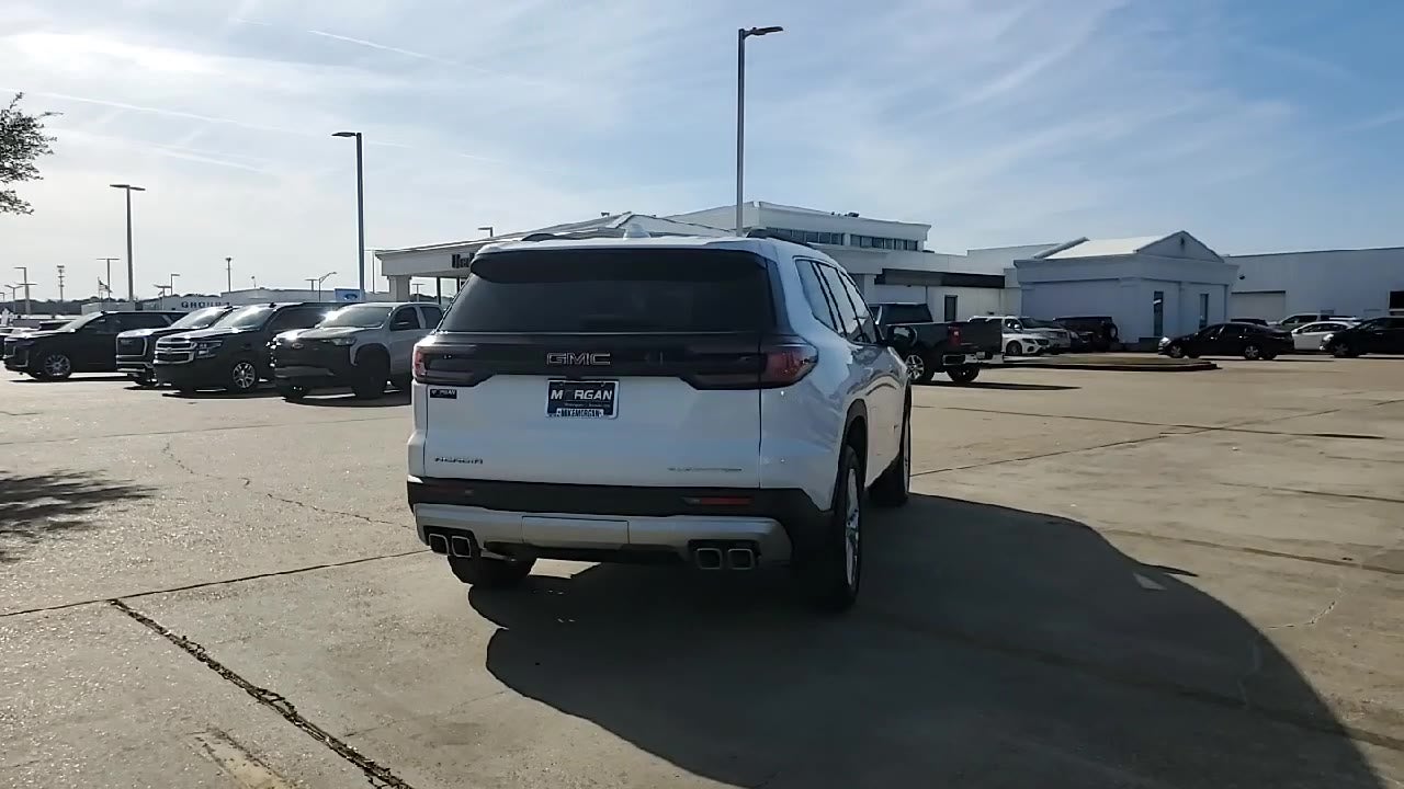 2026 GMC Acadia Elevation