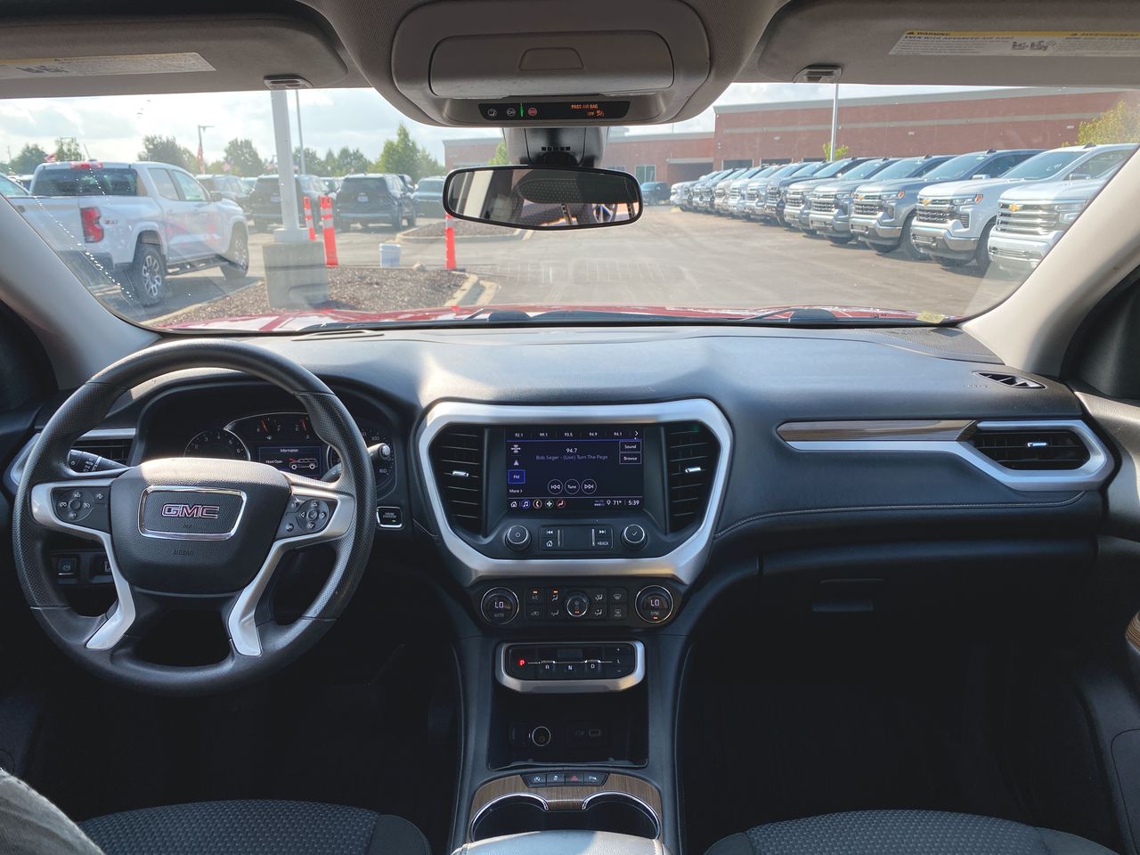 2021 GMC Acadia SLE