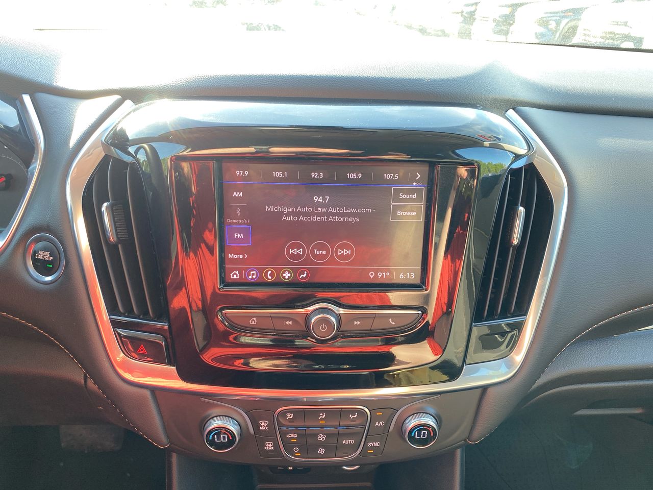 2021 Chevrolet Traverse LS