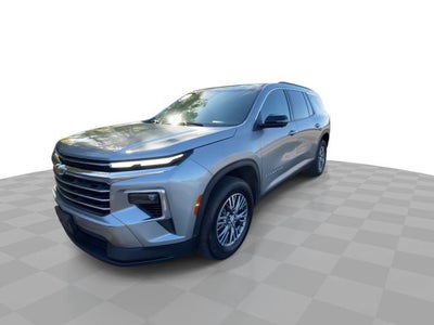 2024 Chevrolet Traverse LT