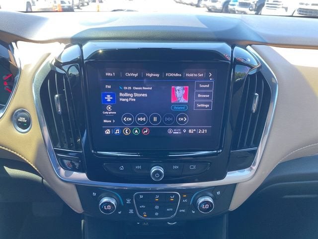 2023 Chevrolet Traverse Premier
