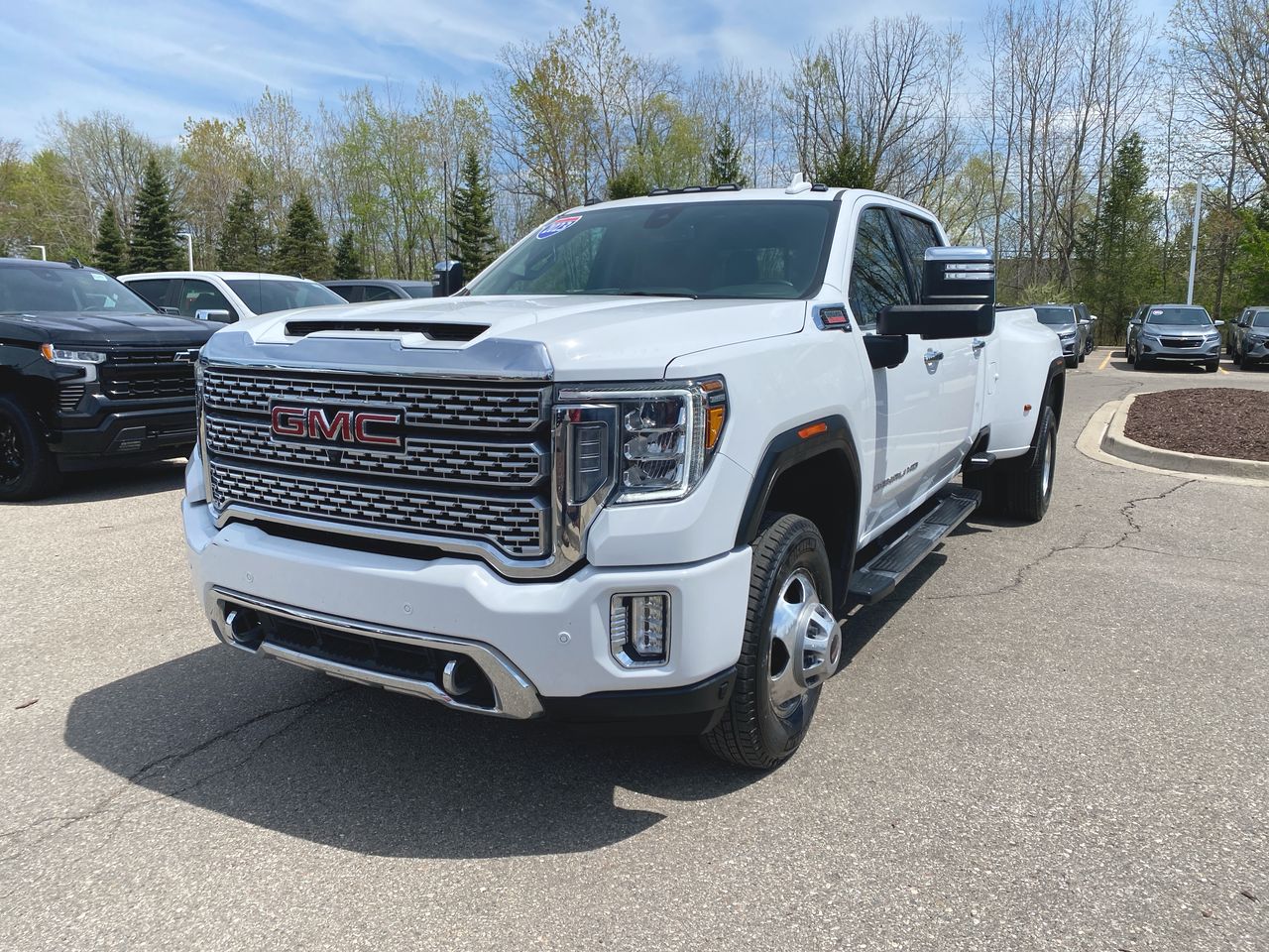 2023 GMC Sierra 3500 HD Denali DRW