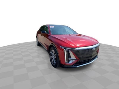 2024 Cadillac LYRIQ Luxury 1