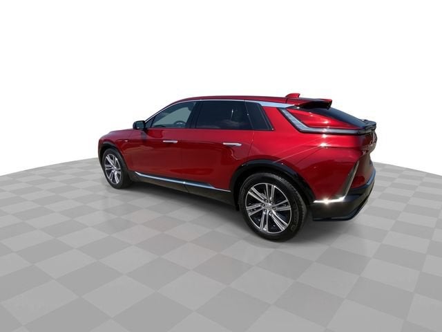 2024 Cadillac LYRIQ Luxury 1