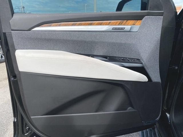 2025 Cadillac Escalade ESV Sport Platinum