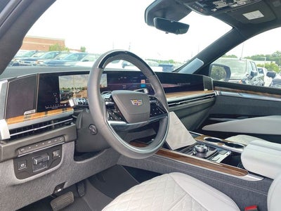 2025 Cadillac Escalade ESV Sport Platinum