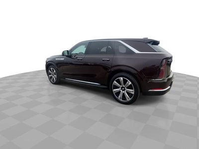 2025 Cadillac ESCALADE IQ Luxury 2