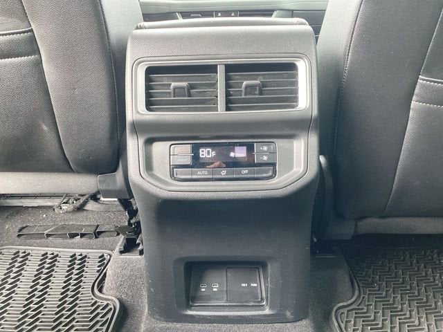 2024 Volkswagen Atlas 2.0T Peak Edition SEL