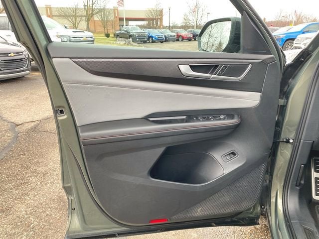 2024 Volkswagen Atlas 2.0T Peak Edition SEL