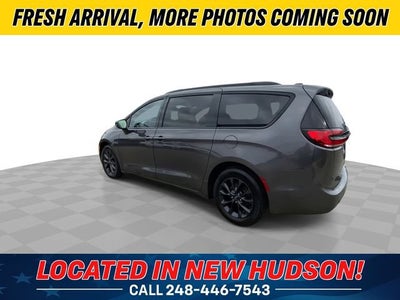 2021 Chrysler Pacifica Touring