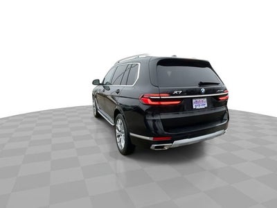 2025 BMW X7 xDrive40i