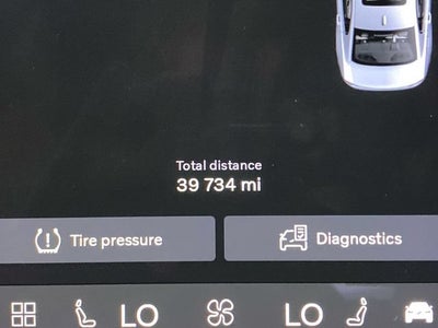 2024 Volvo S60 Core Dark Theme