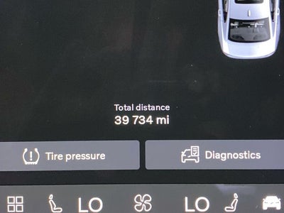2024 Volvo S60 Core Dark Theme