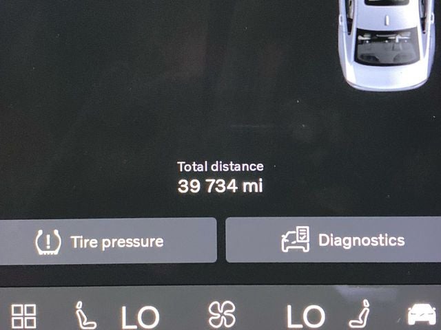 2024 Volvo S60 Core Dark Theme