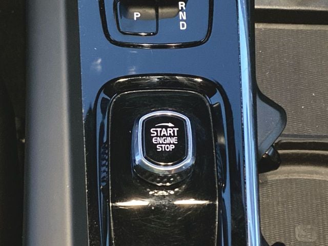 2024 Volvo S60 Core Dark Theme