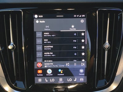 2024 Volvo S60 Core Dark Theme