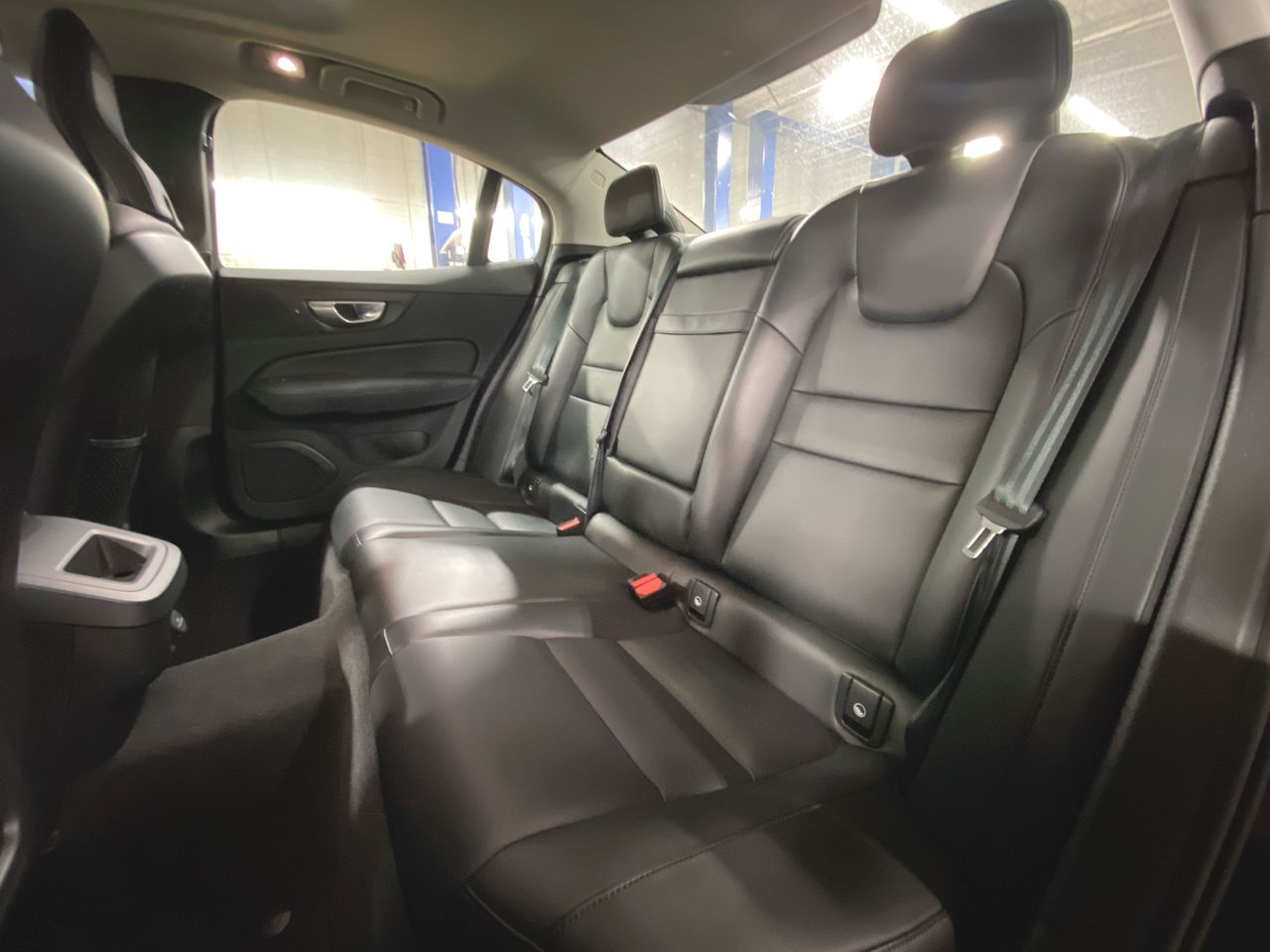 2024 Volvo S60 Core Dark Theme