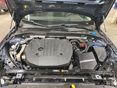 2024 Volvo S60 Core Dark Theme