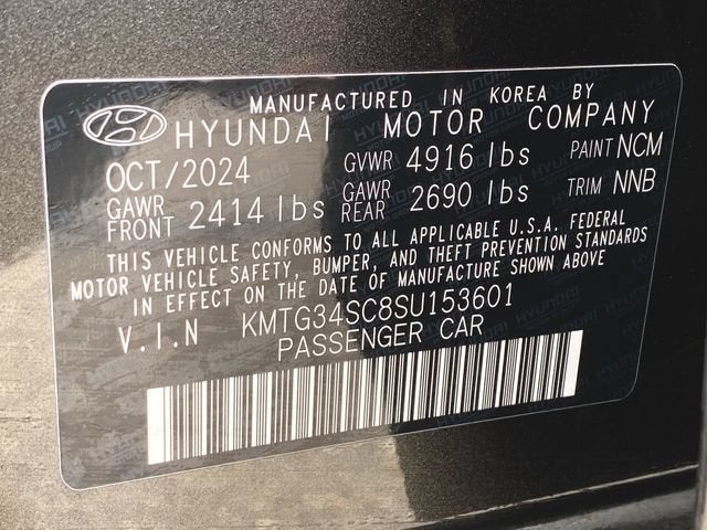 2025 Genesis G70 2.5T