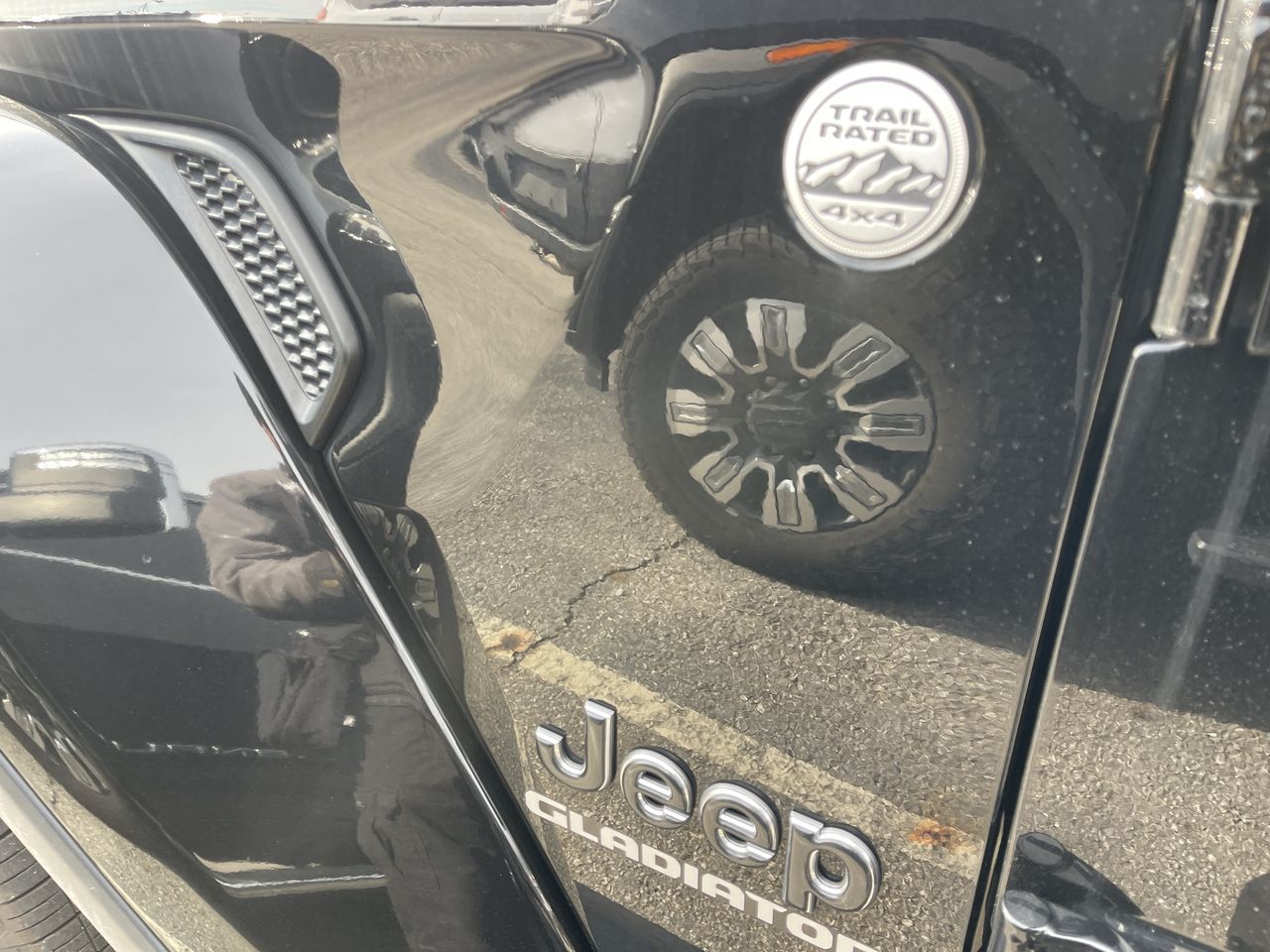 2022 Jeep Gladiator Overland