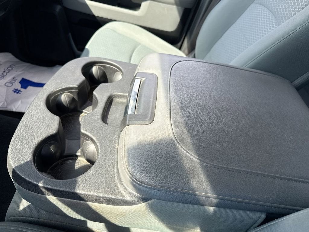 2017 RAM 1500 SLT