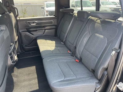 2020 RAM 1500 Big Horn Crew Cab 4x4 5'7" Box