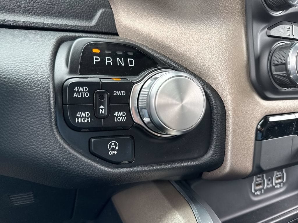 2021 RAM 1500 Laramie Crew Cab 4x4 5'7" Box