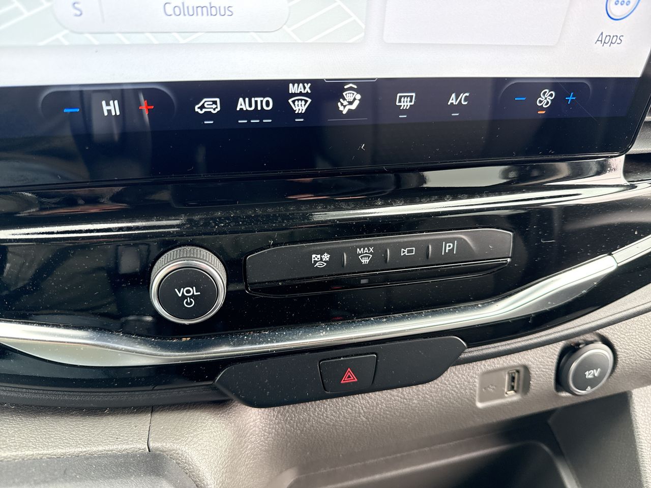 2023 Ford Transit Passenger Wagon XL