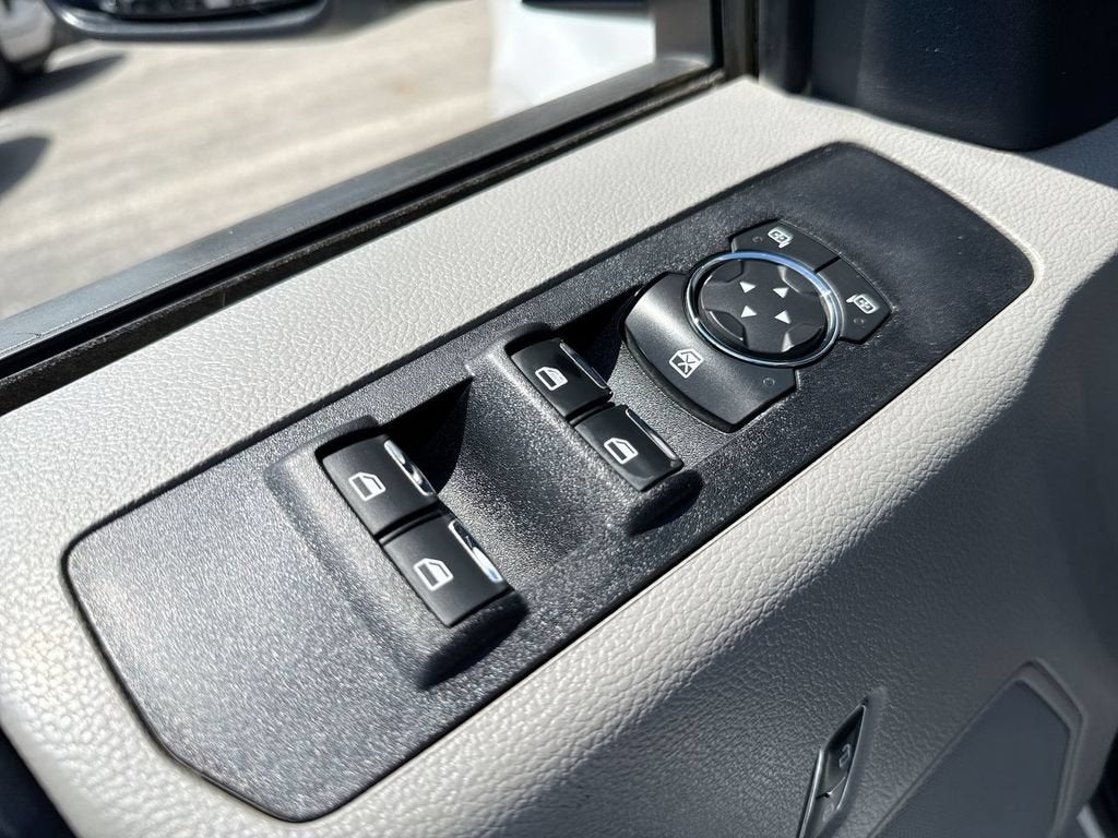 2022 Ford Super Duty F-250 SRW XL