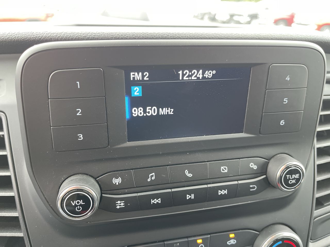 2024 Ford Transit Cargo Van T-250 130" Low Rf 9070 GVWR RWD