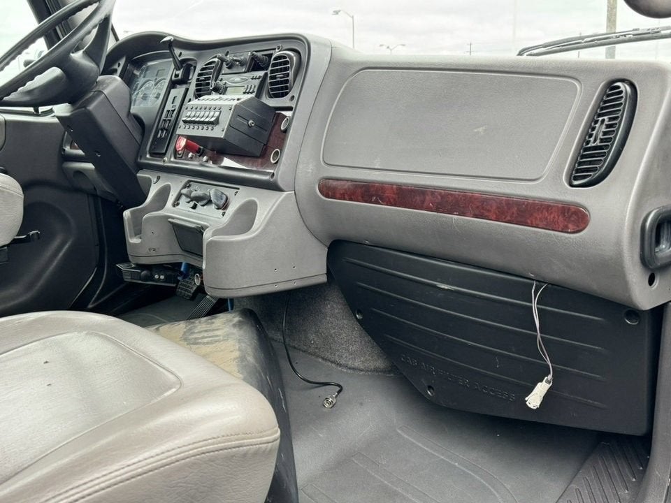 2007 FRT M2106S NA