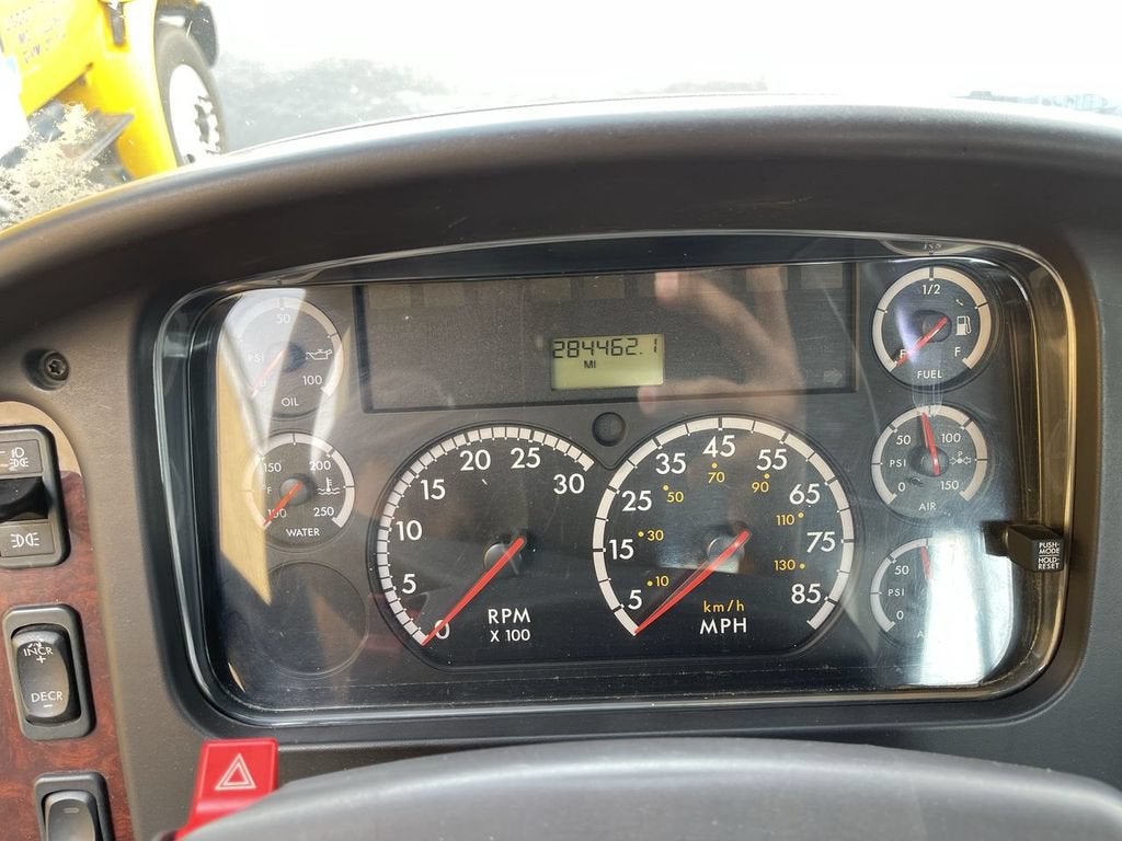 2007 FRT M2106S NA