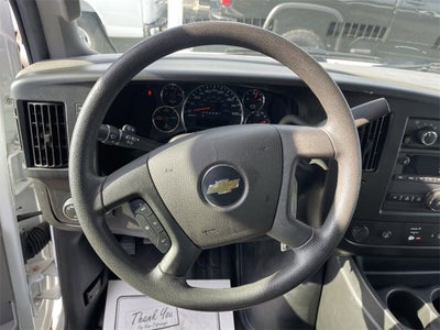 2023 Chevrolet Express Passenger 3500 1LS