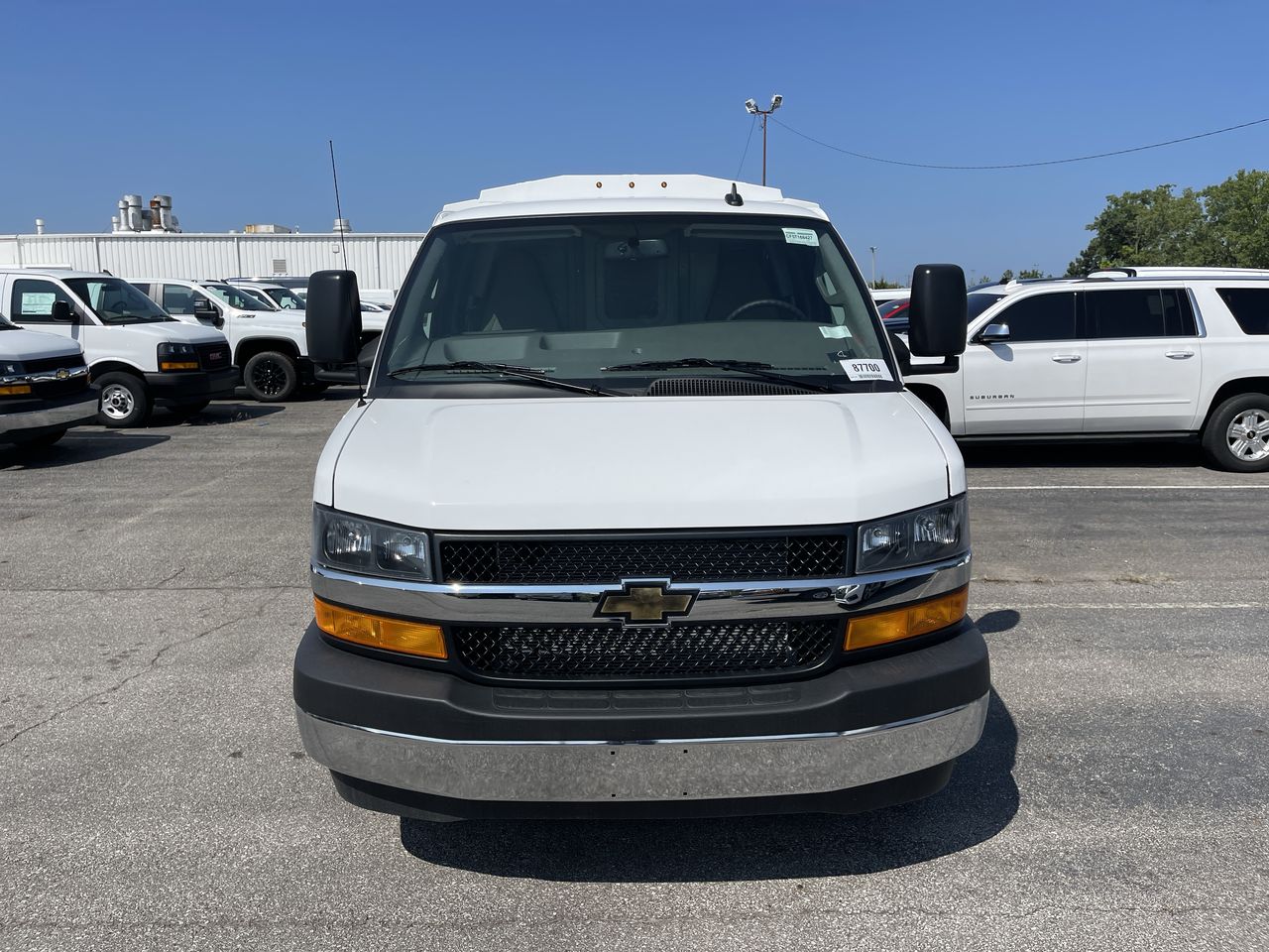 2025 Chevrolet Express Cutaway 3500 1WT